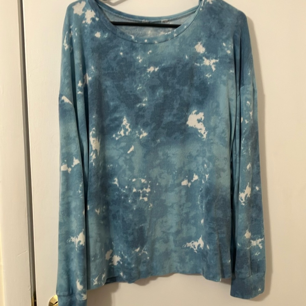 Blue Tie-Dye Long Sleeve Top